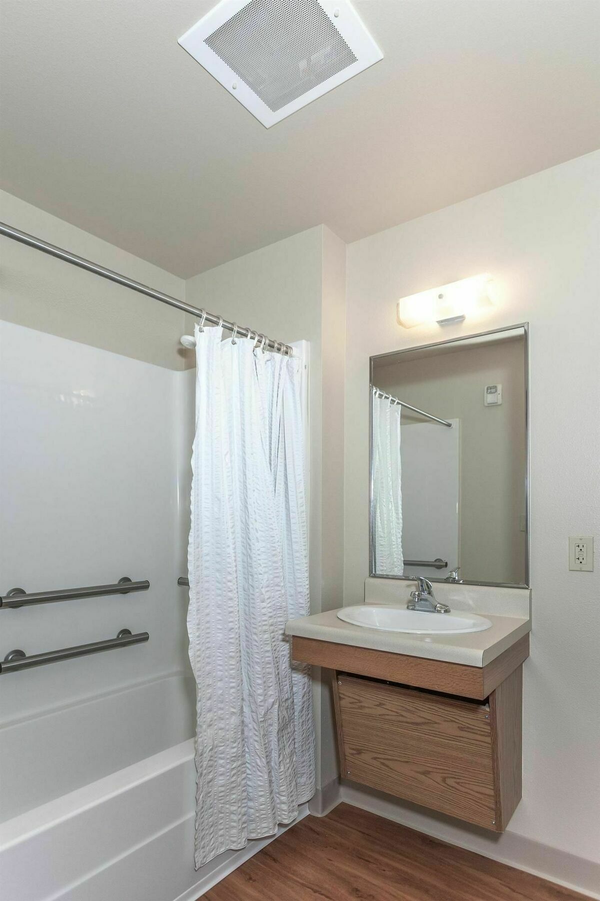 Extended Stay America Select Suites - Wilmington - West Εξωτερικό φωτογραφία